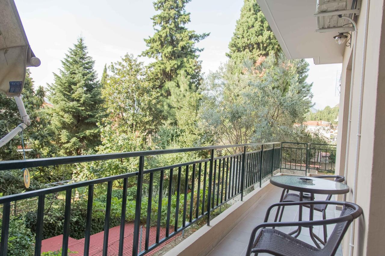 דירות קאלאבאקה Luxury Lila House Under The Rocks מראה חיצוני תמונה