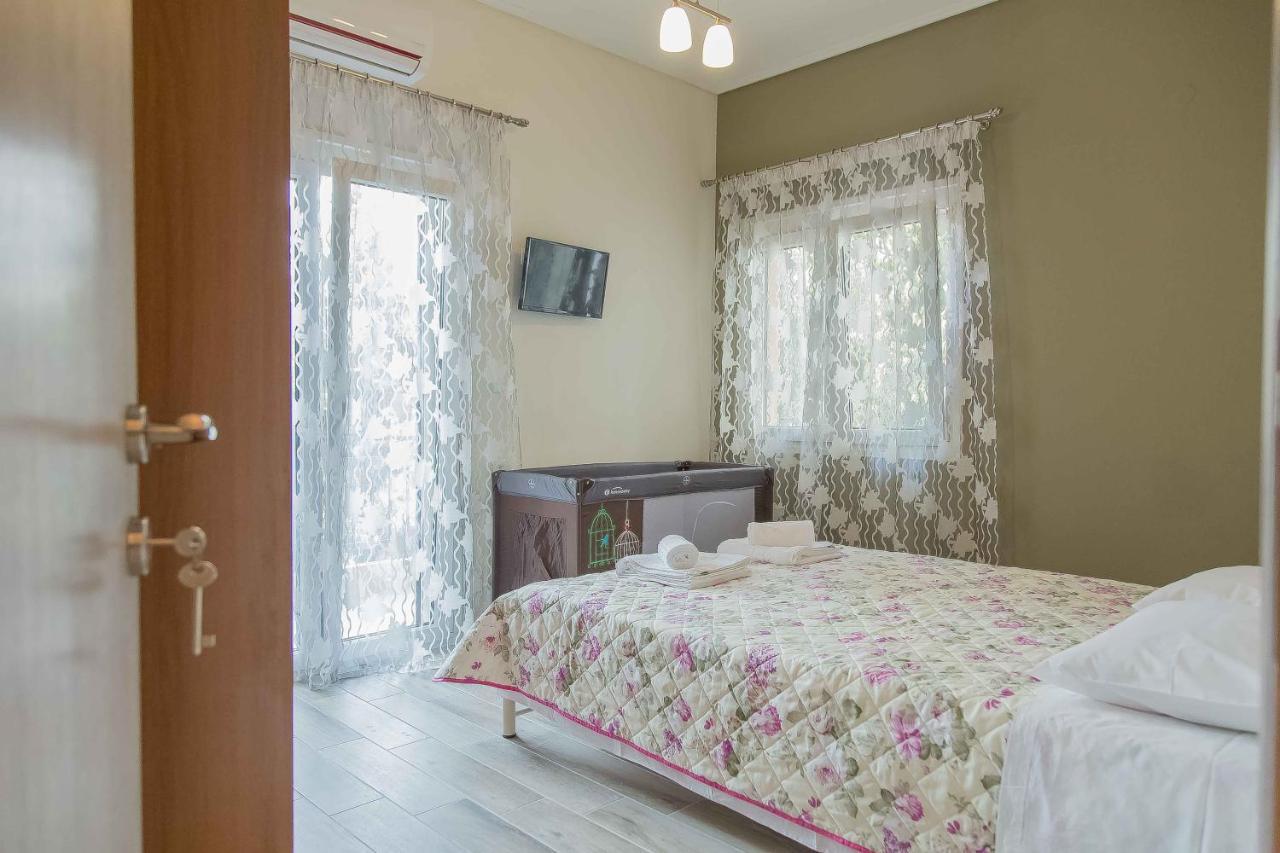 דירות קאלאבאקה Luxury Lila House Under The Rocks מראה חיצוני תמונה
